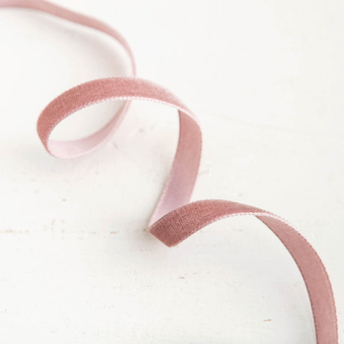 Velvet Ribbon per metre - Pink 9mm wide