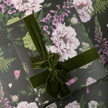 Load image into Gallery viewer, Summer Garden - Dark Green - Gift Wrap