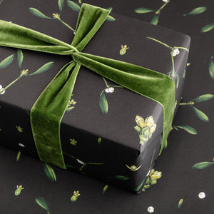 Mistletoe - Black Christmas Gift Wrap