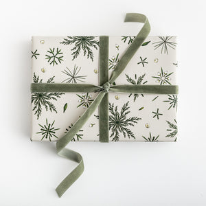 Festive Foliage - Ivory Christmas Gift Wrap
