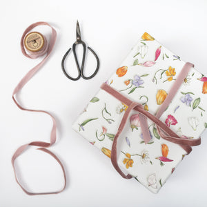 Petal Confetti - Gift Wrap